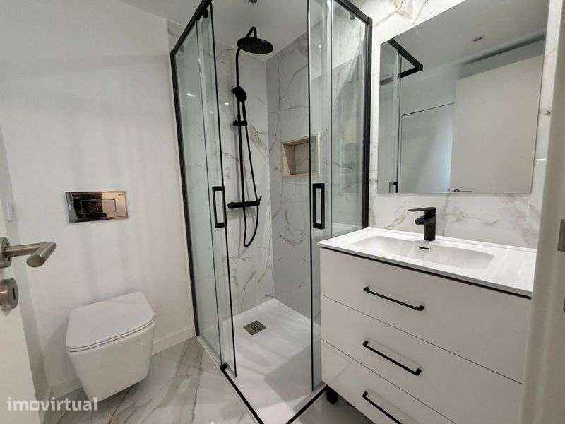 GRAÇA  T1 REMODELADO com suite e entrada idenpendente - Grande imagem: 5/12