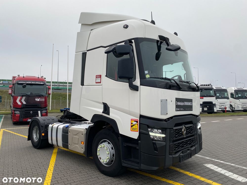 Renault T480 Sleeper Cab - 2