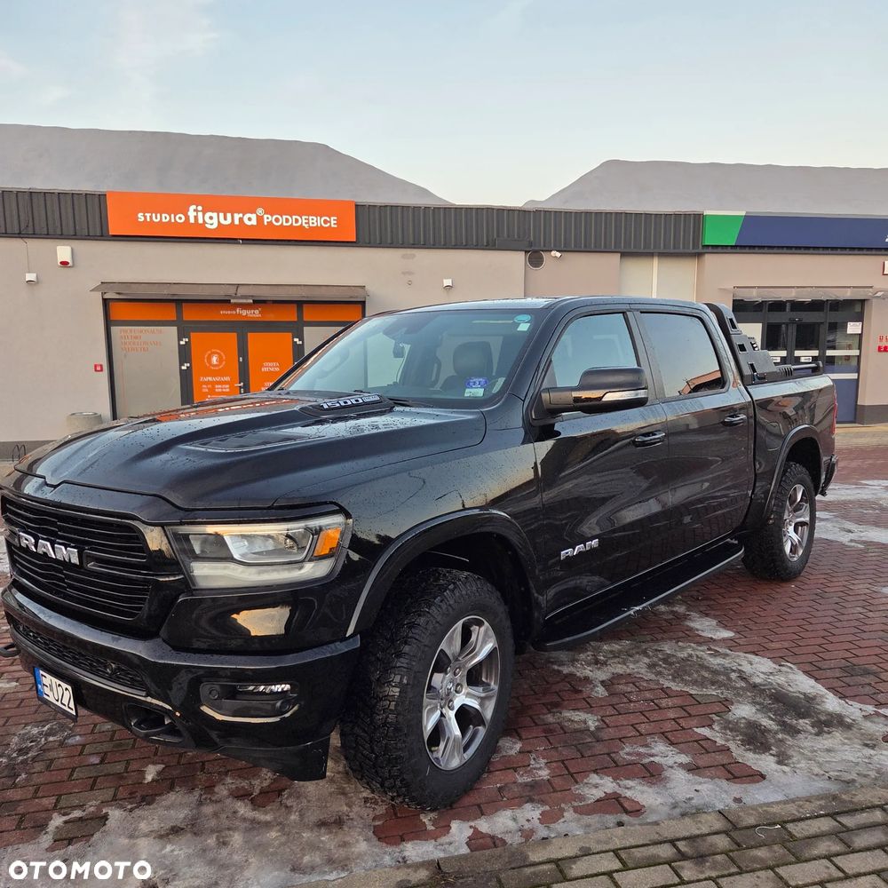 RAM 1500 5.7 Crew Cab Laramie - 8