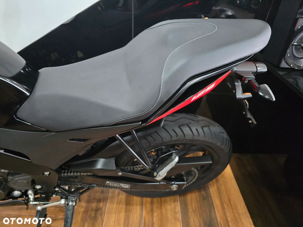 Aprilia Tuono - 11