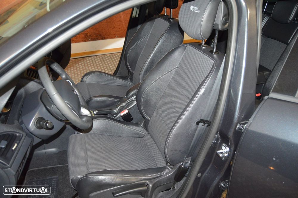 Renault Mégane Sport Tourer 1.5 dCi GT Line - 21