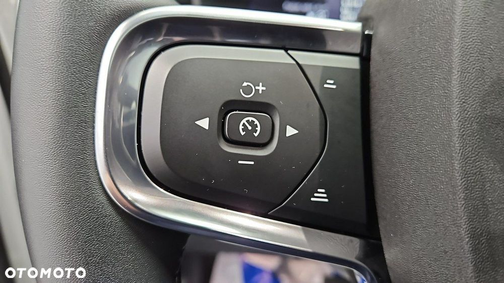 Volvo XC 40 82kWh P8 Recharge AWD Ultimate - 16