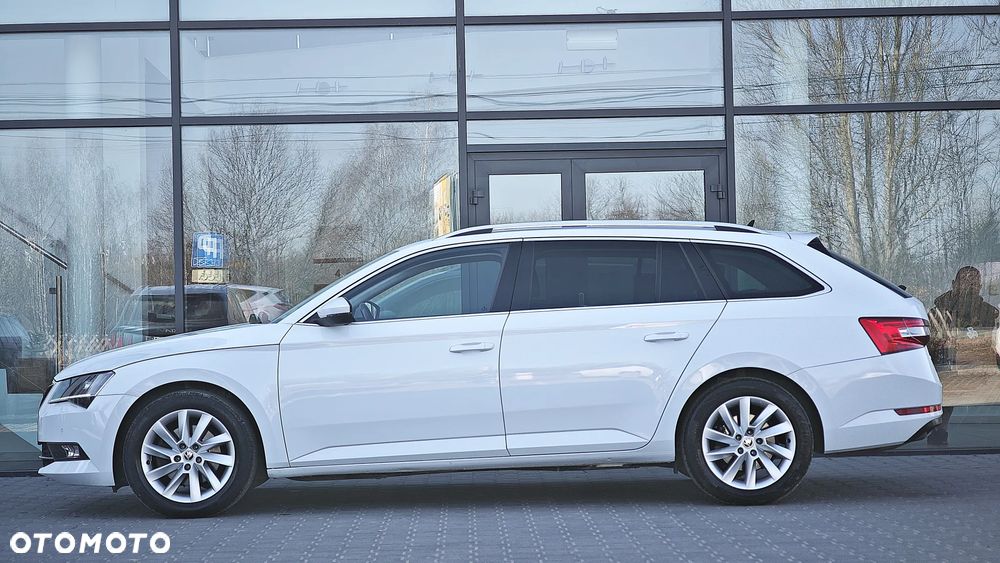 Skoda Superb 1.6 TDI Style DSG - 7