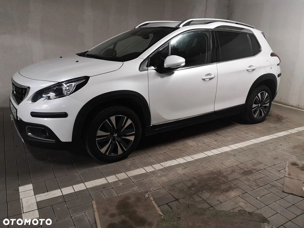 Peugeot 2008 BlueHDi 100 Allure - 13