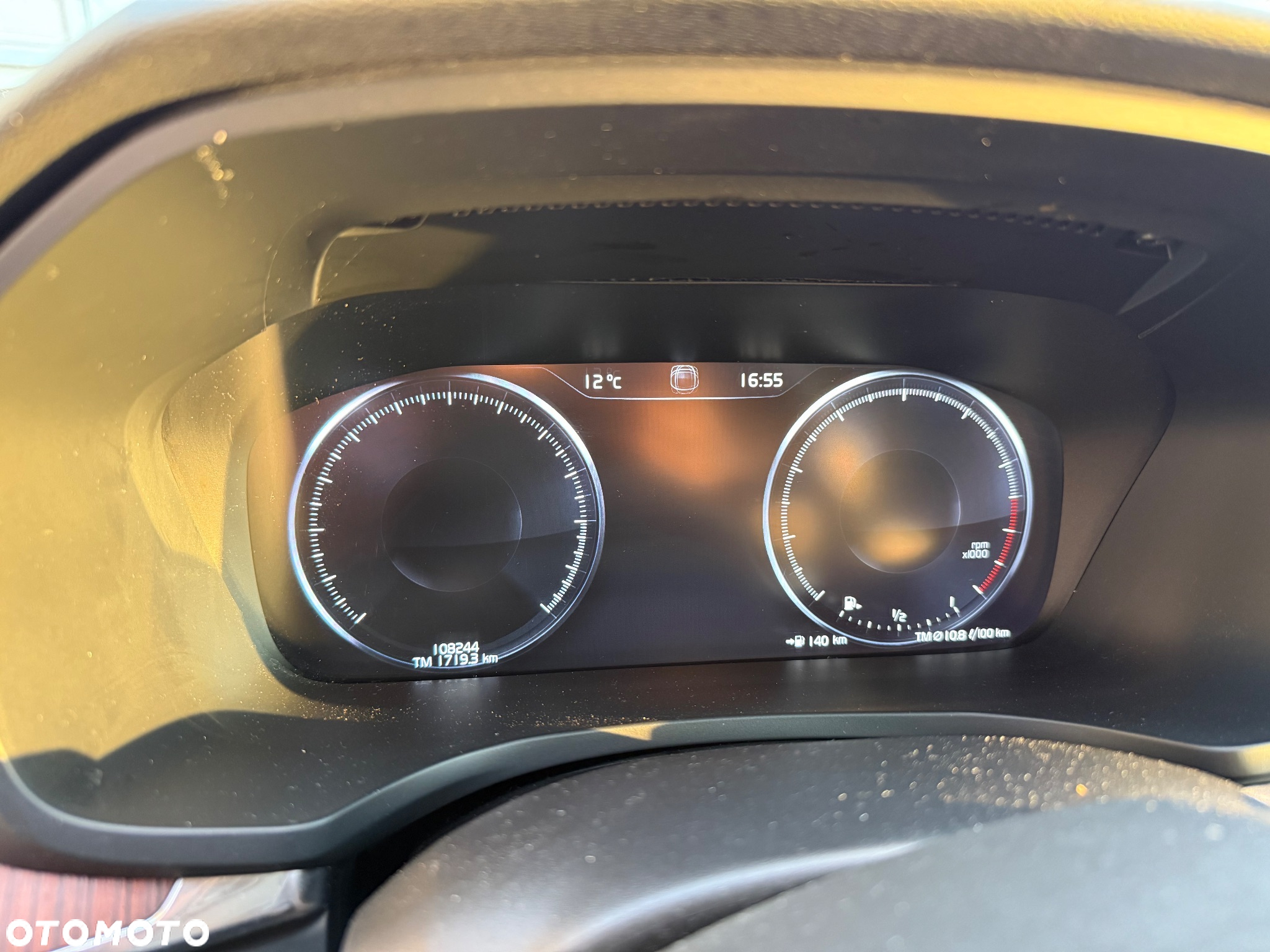 Volvo S60 T5 Momentum Pro - 11