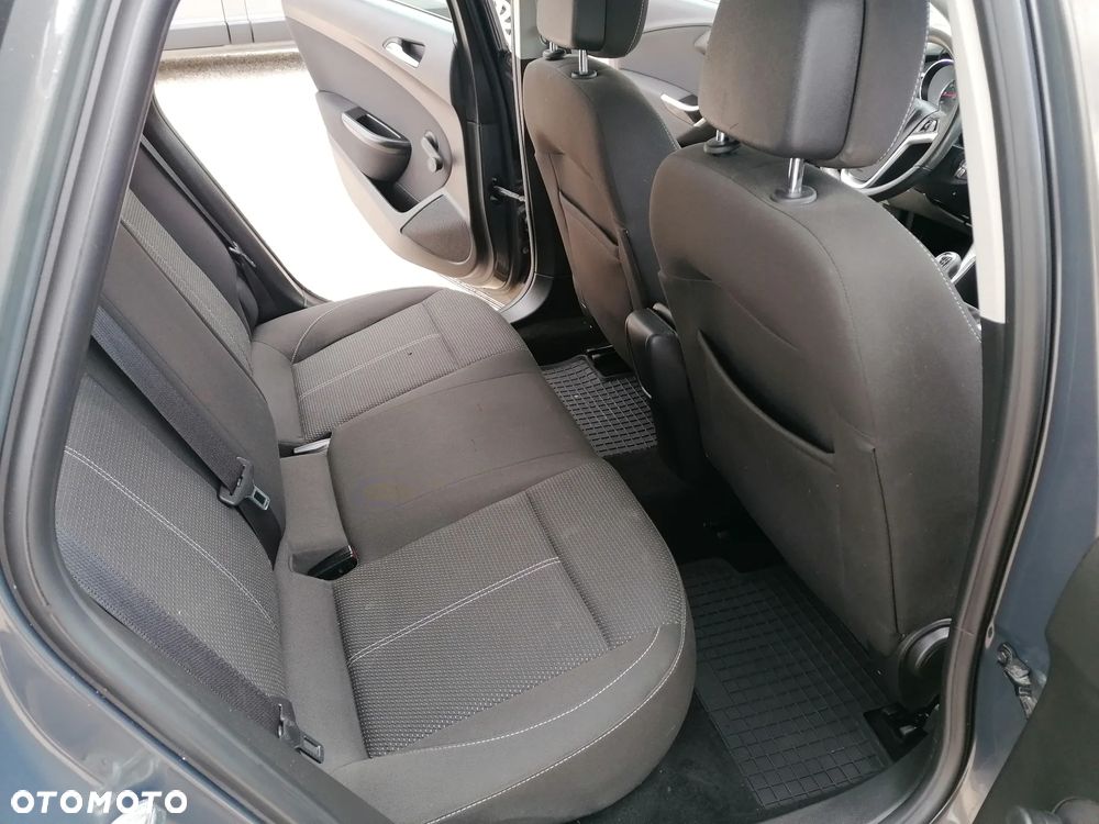 Opel Astra 1.4 Turbo Active - 24