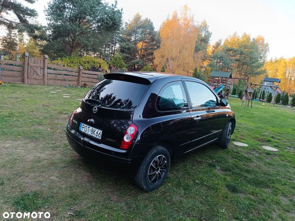 Nissan Micra 2010 photo 4