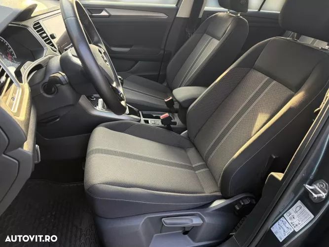 Volkswagen T-Roc 1.0 TSI Base - 13