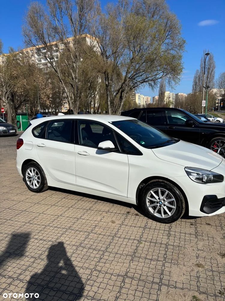 BMW Seria 2 216d - 13