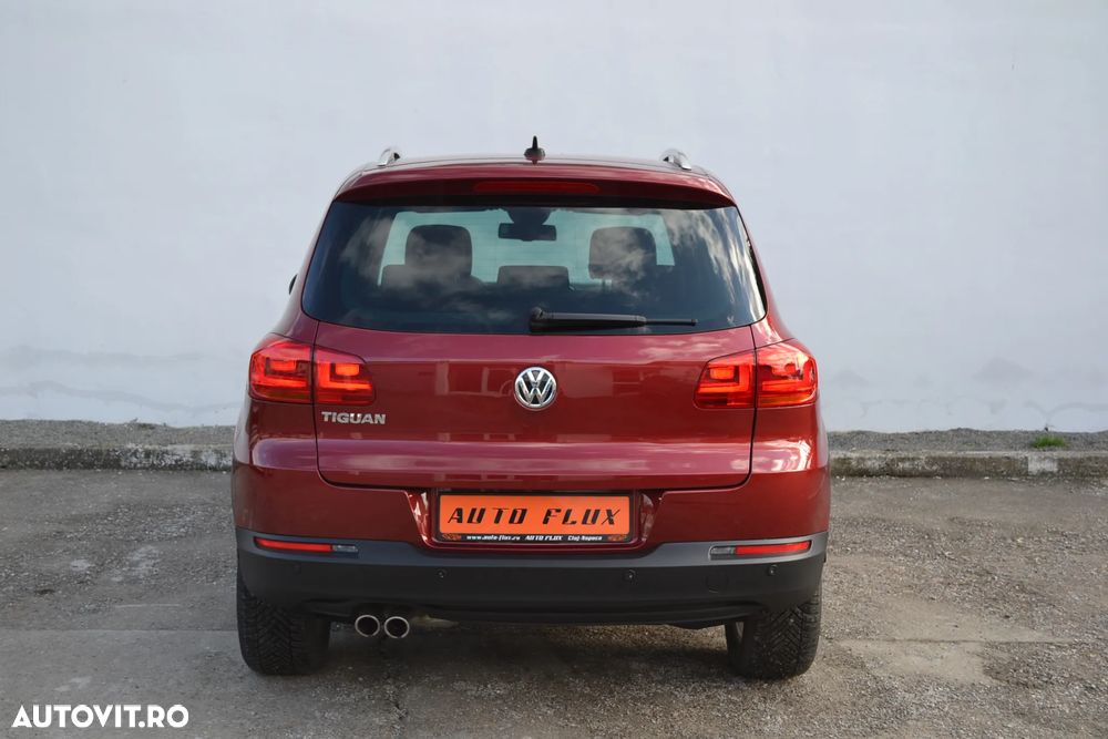 Volkswagen Tiguan - 5