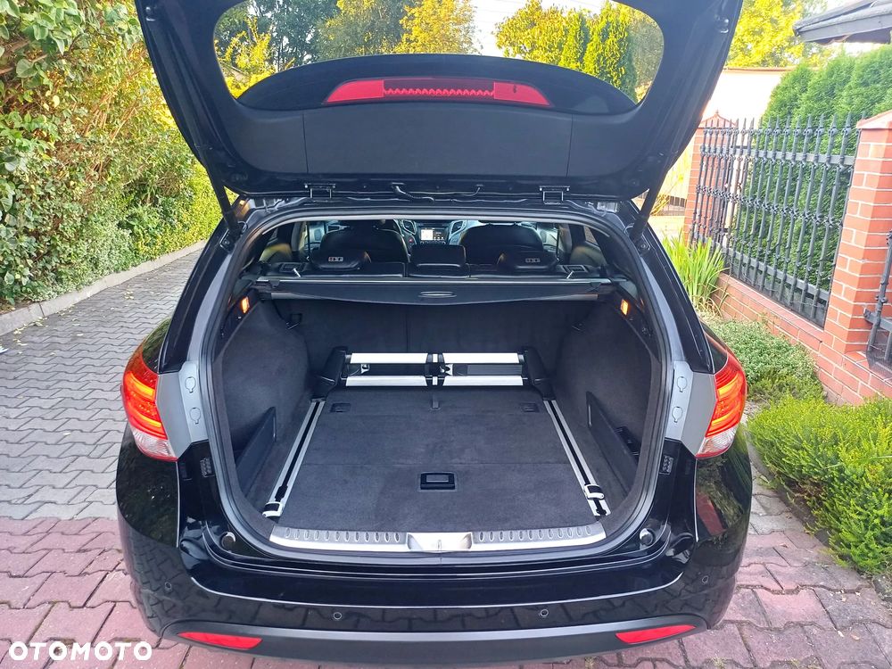 Hyundai i40 Kombi 1.7 CRDi DCT Premium - 5