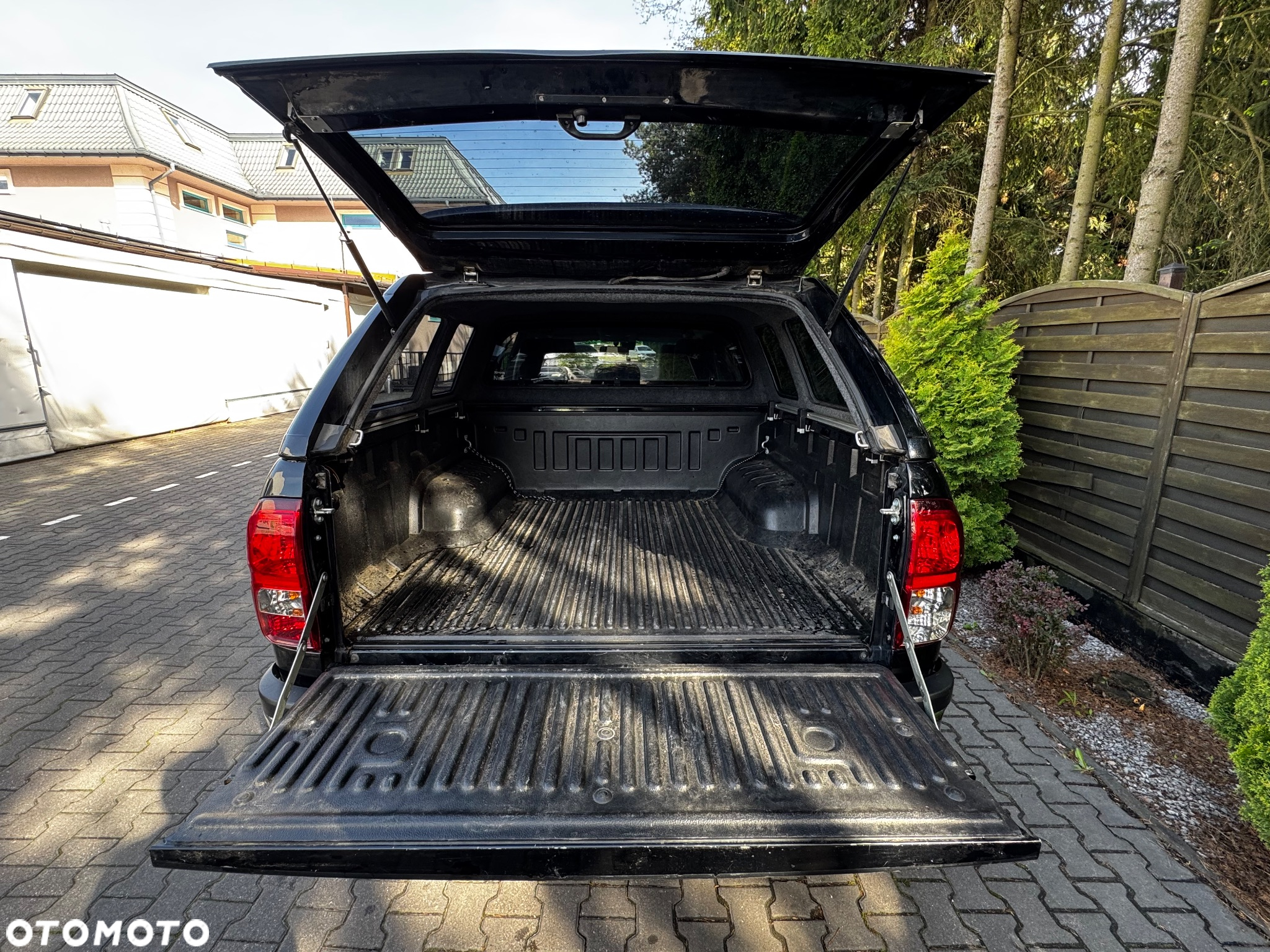 Toyota Hilux 2.4 D-4D Double Cab SR 4x4 - 12