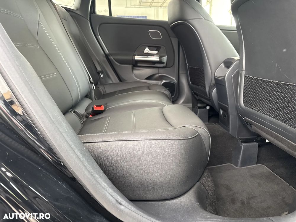Mercedes-Benz GLA 250 e - 14