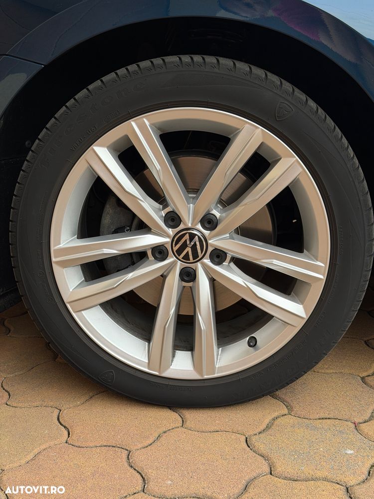 Volkswagen Passat 2.0 TDI SCR DSG Elegance - 34