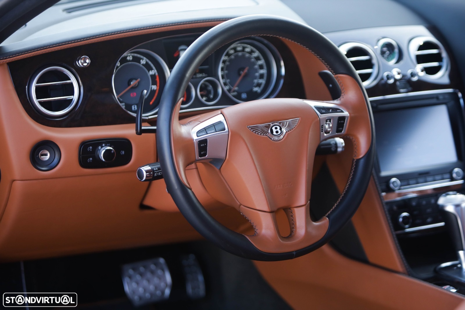 Bentley Continental GT V8 - 26