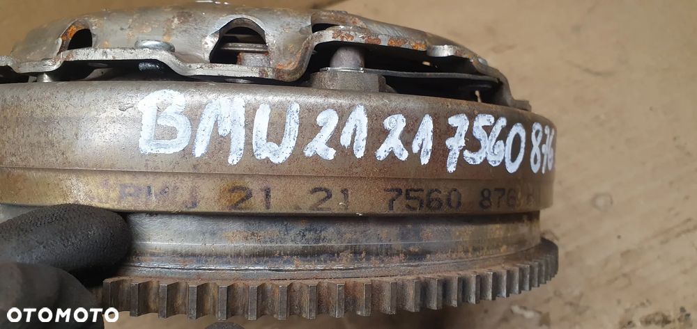 Sprzęgło dwumas koło dwumasowe BMW E81 E90 1.6i 1.8i 2.0i 7560876 7567842 - 9