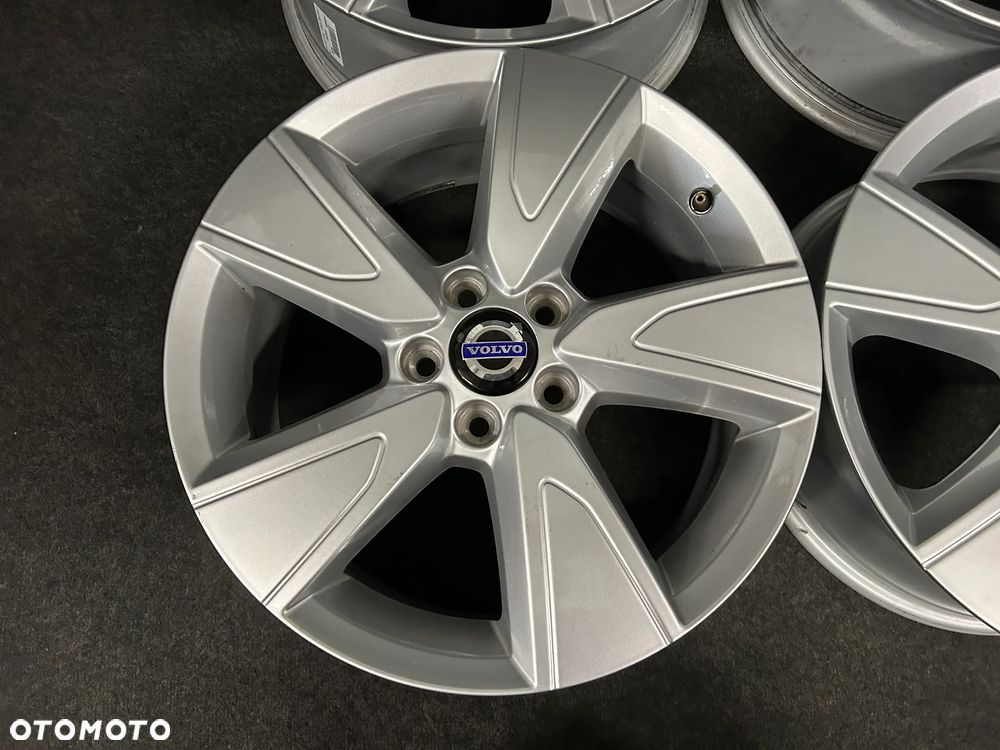 Alufelgi Volvo XC40, V40, V60, S60 17 cali 5x108 4szt. Ładne! - 7