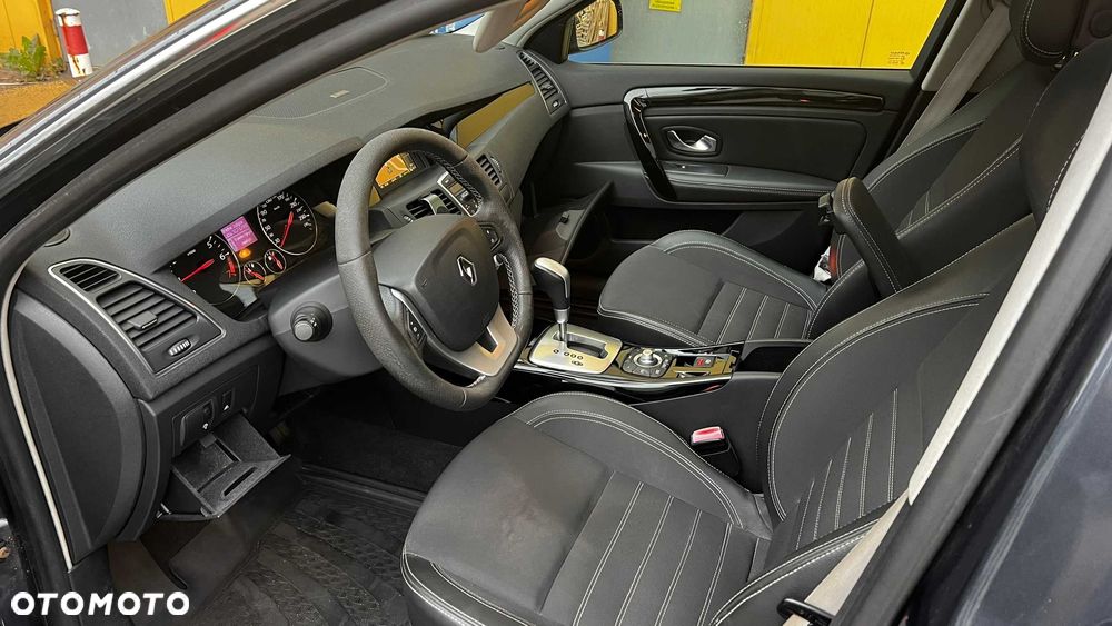 Renault Laguna - 8