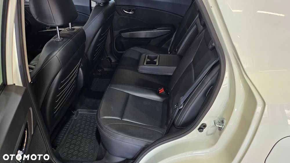 SsangYong/KGM Tivoli 1.6 E-XDI Sapphire - 25