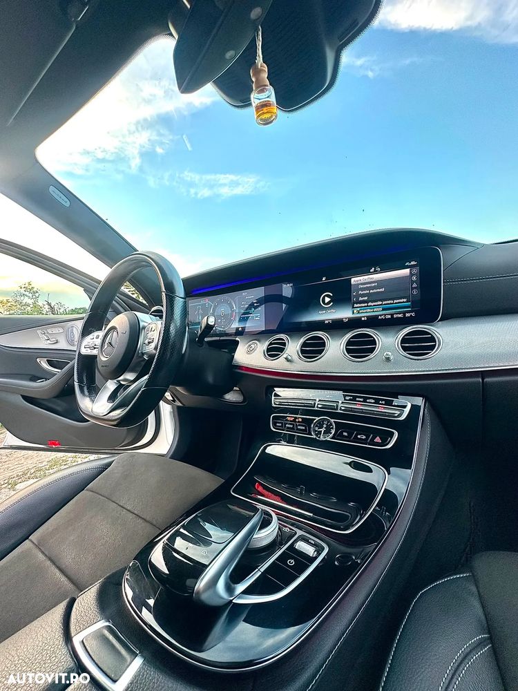 Mercedes-Benz E 400 d 4Matic 9G-TRONIC AMG Line - 30
