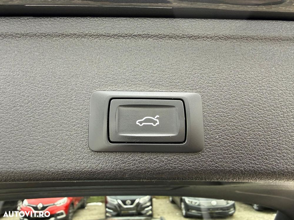 Audi A4 30 TDI S tronic - 33