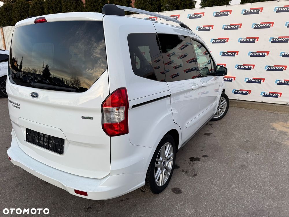 Ford Tourneo Courier 1.0 EcoBoost S&S Titanium - 13