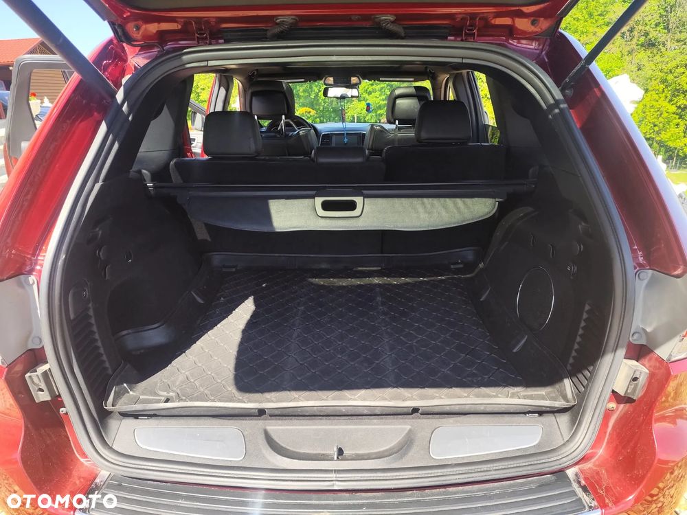 Jeep Grand Cherokee - 15