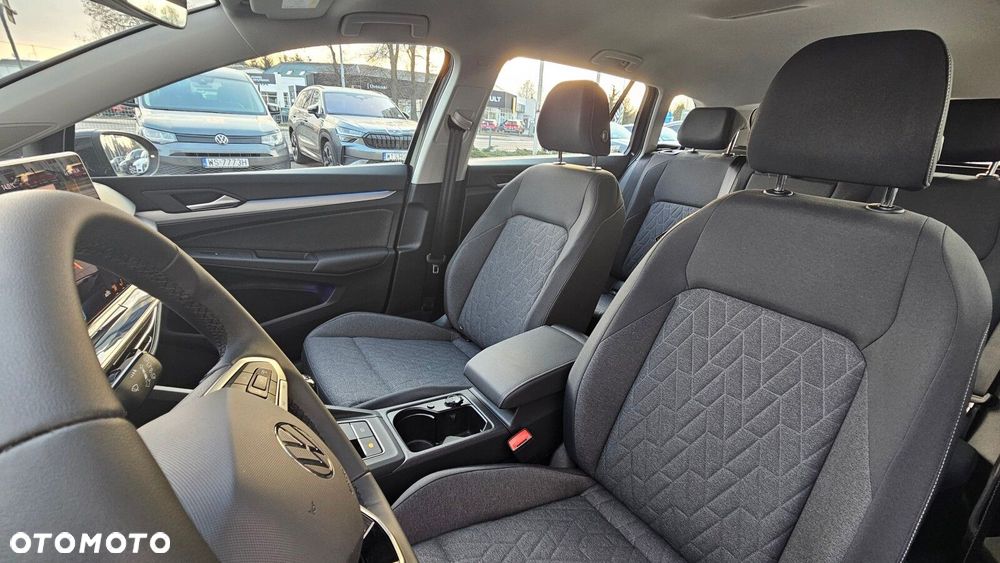 Volkswagen Golf Variant - 18