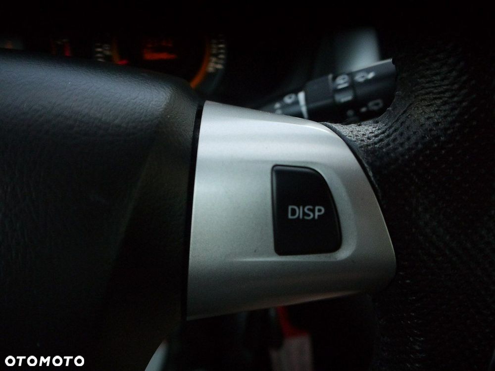 Toyota Auris 1.33 VVT-i Terra - 31