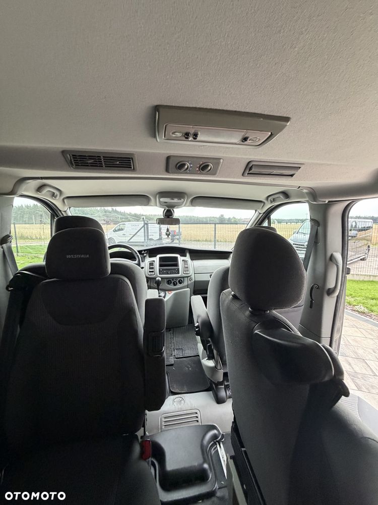 Opel Vivaro - 8