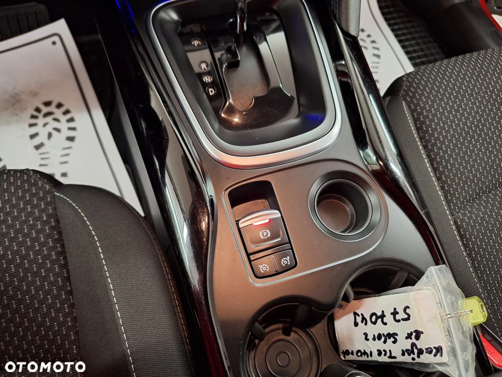 Renault Kadjar 1.3 TCe FAP Black Edition EDC - 32