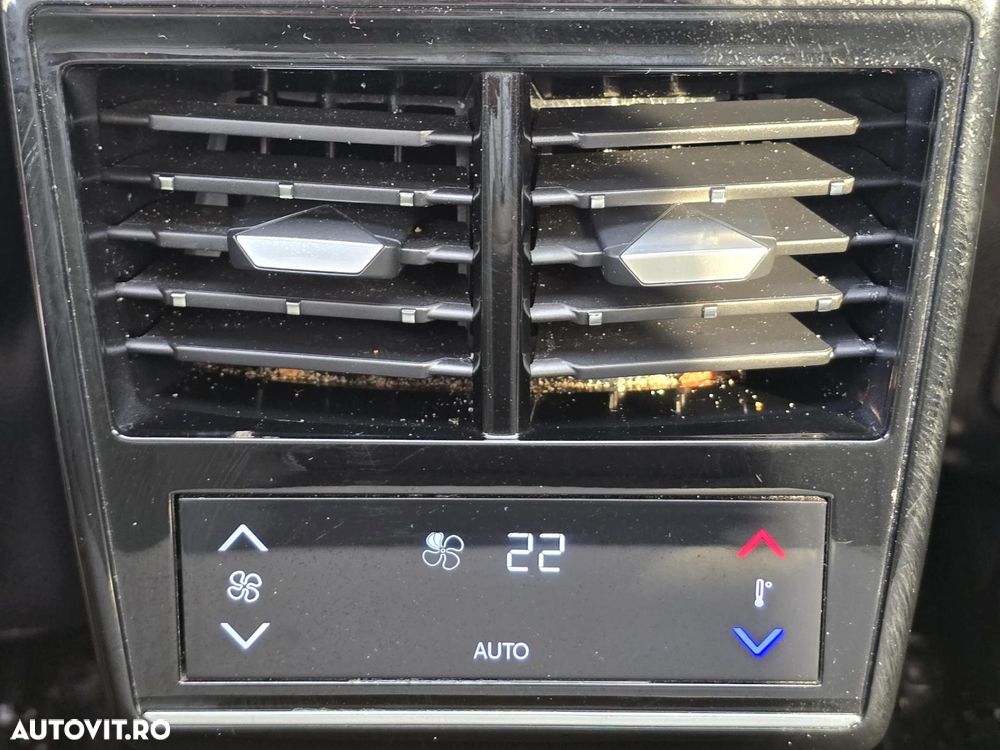 DS Automobiles DS 7 Crossback - 36