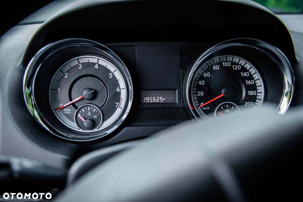 Dodge Grand Caravan 3.6 Express - 10