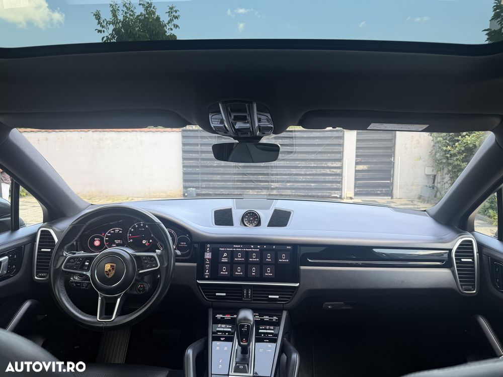 Porsche Cayenne Coupe Standard - 9