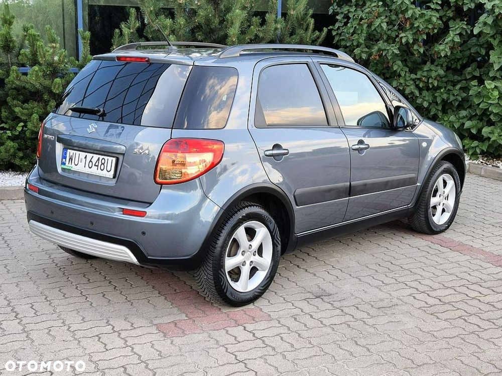 Suzuki SX4 1.6 VVT Streetline 4x2 Club - 12