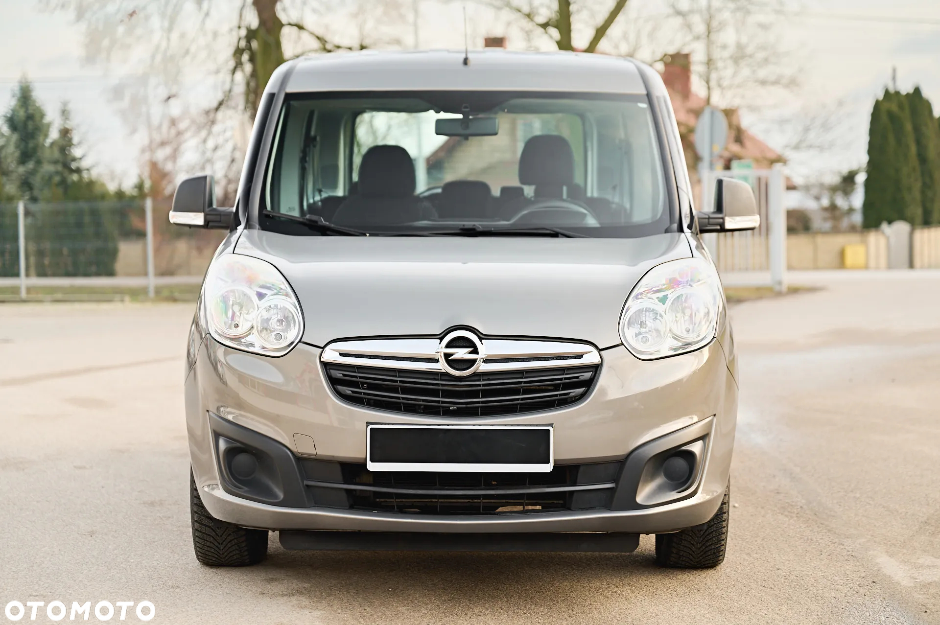 Opel Combo Tour 1.4 Enjoy Eu6 - 4