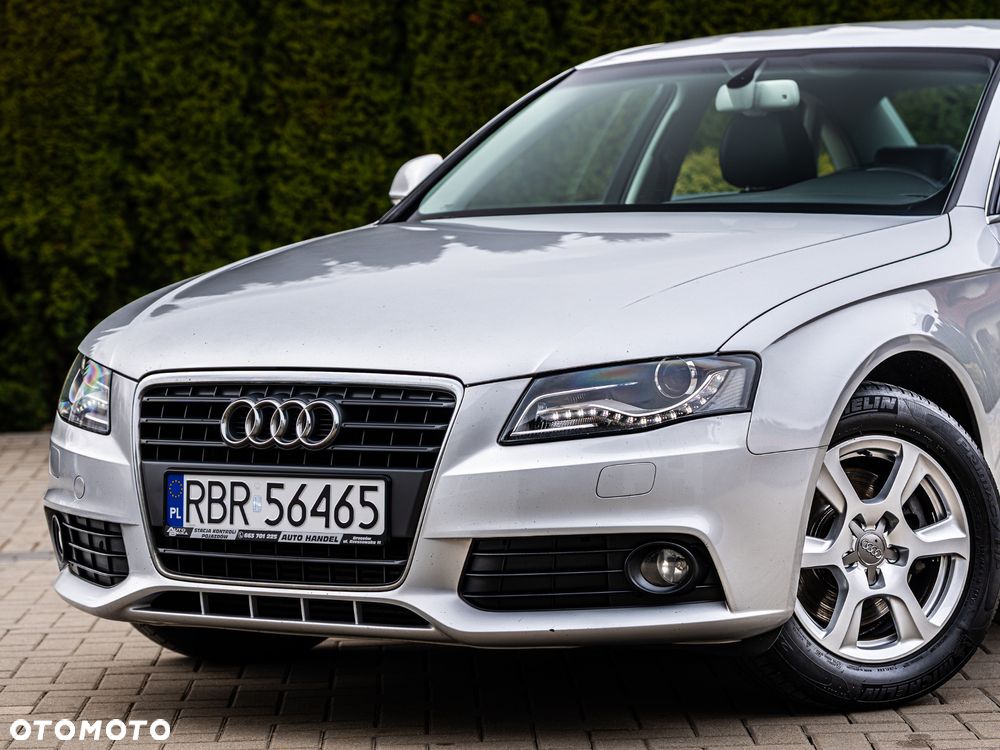 Audi A4 Limousine 2.0 TDI e DPF - 11