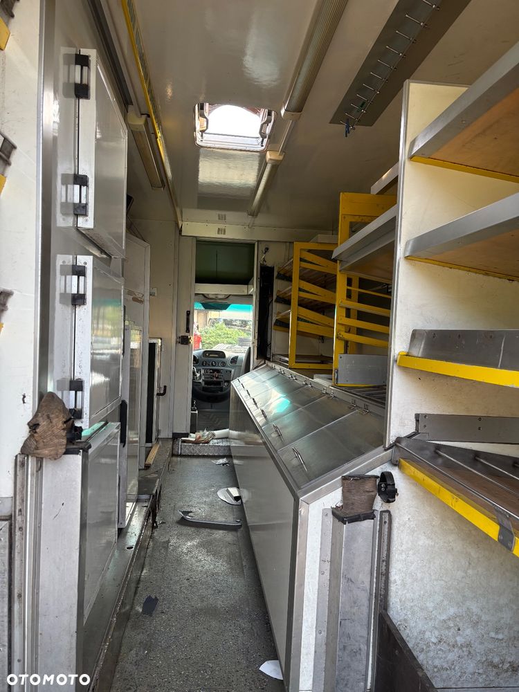 Mercedes-Benz Sprinter 616 CDI FOOD TRUCK 2,7 CDI - 13