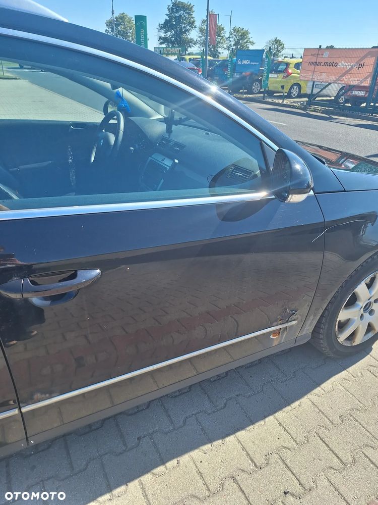 Volkswagen Passat 2.0 TDI DPF Comfortline - 3