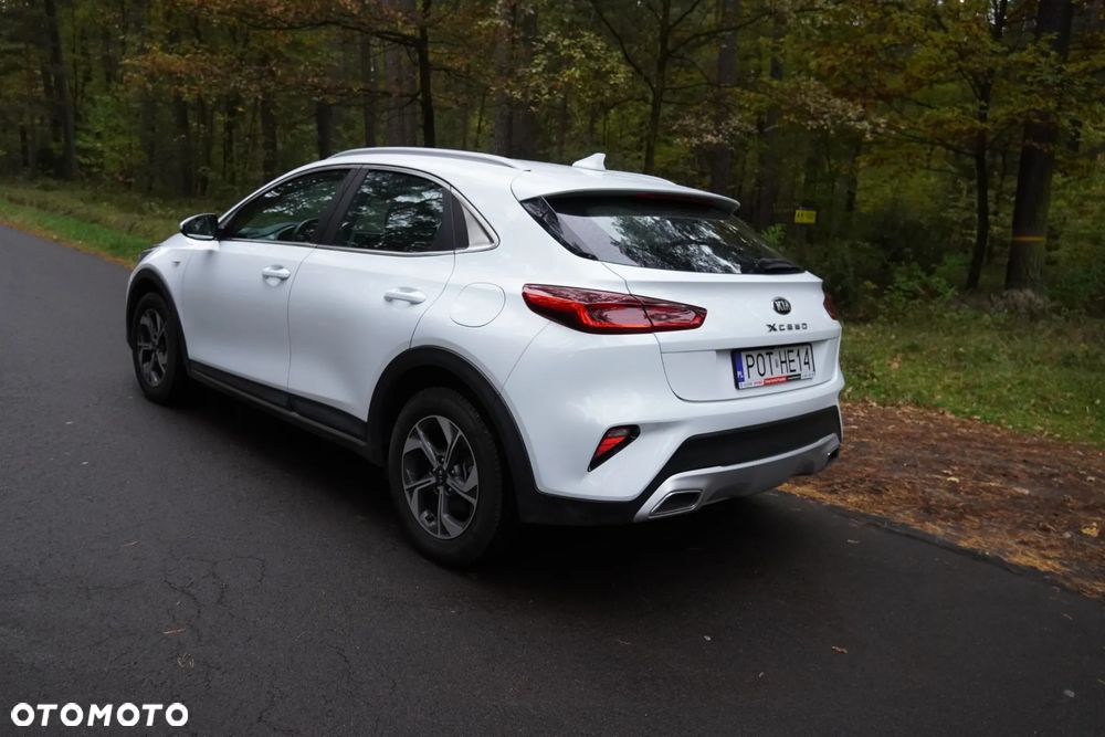 Kia XCeed 1.6 CRDi Eco-Dynamics+(48V Mild-Hybrid) DCT7 VISION - 6