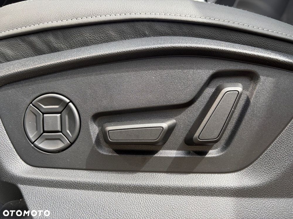 Audi Q8 - 15