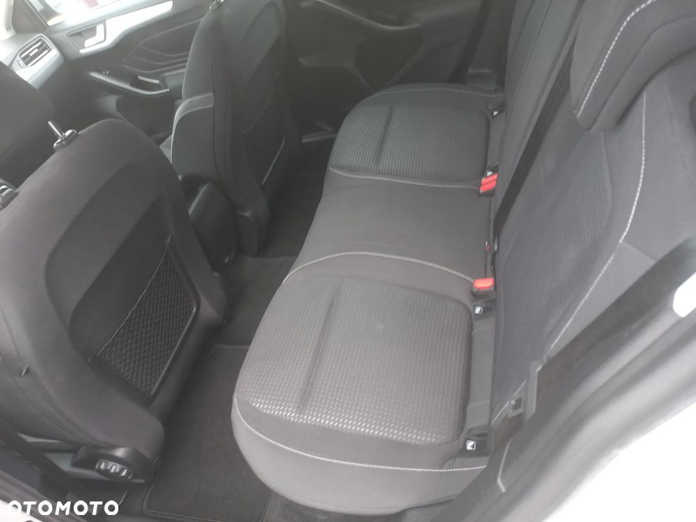 Ford Focus 1.5 EcoBoost Trend Edition Business - 7