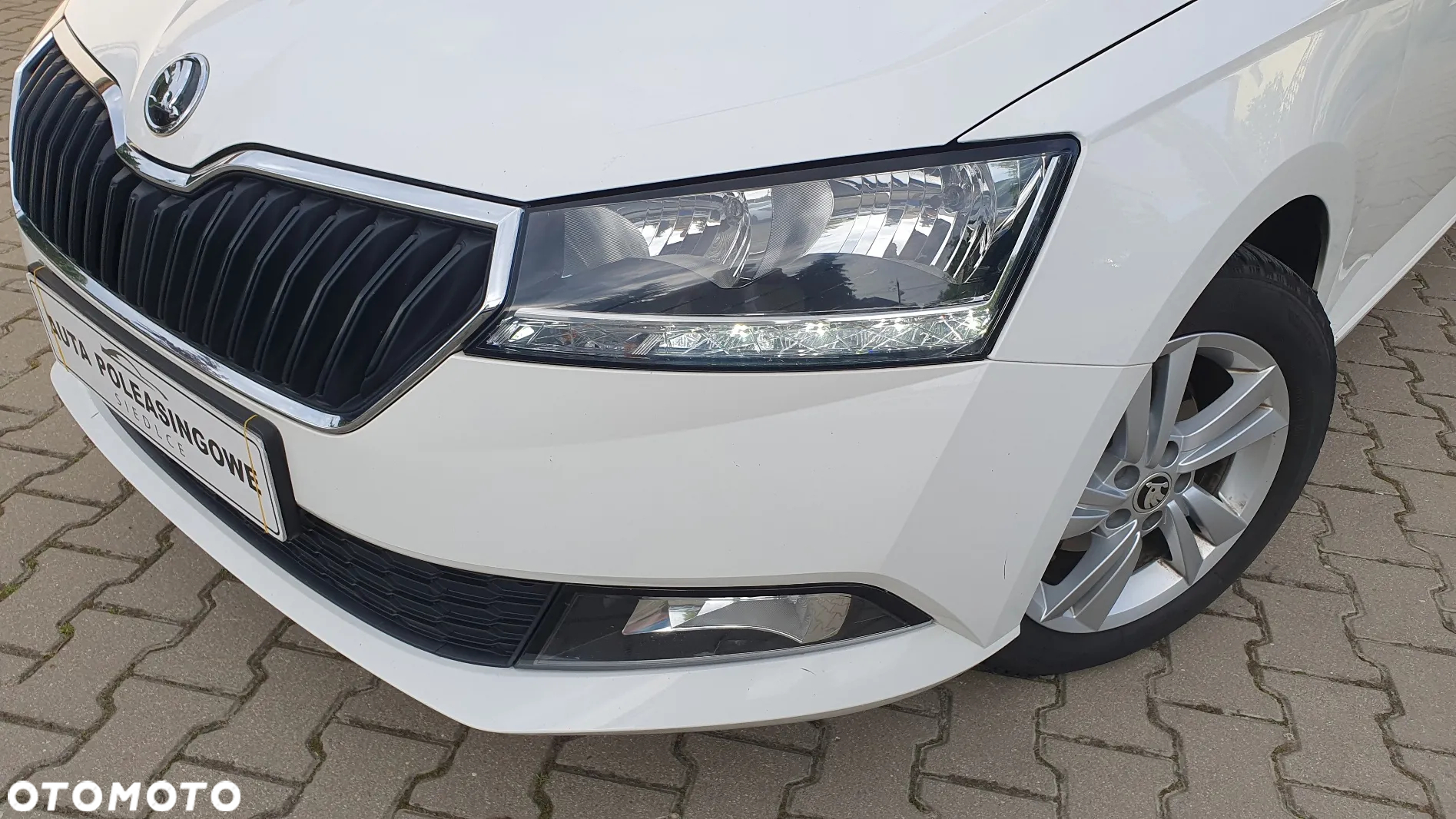 Skoda Fabia 1.0 TSI Ambition - 2
