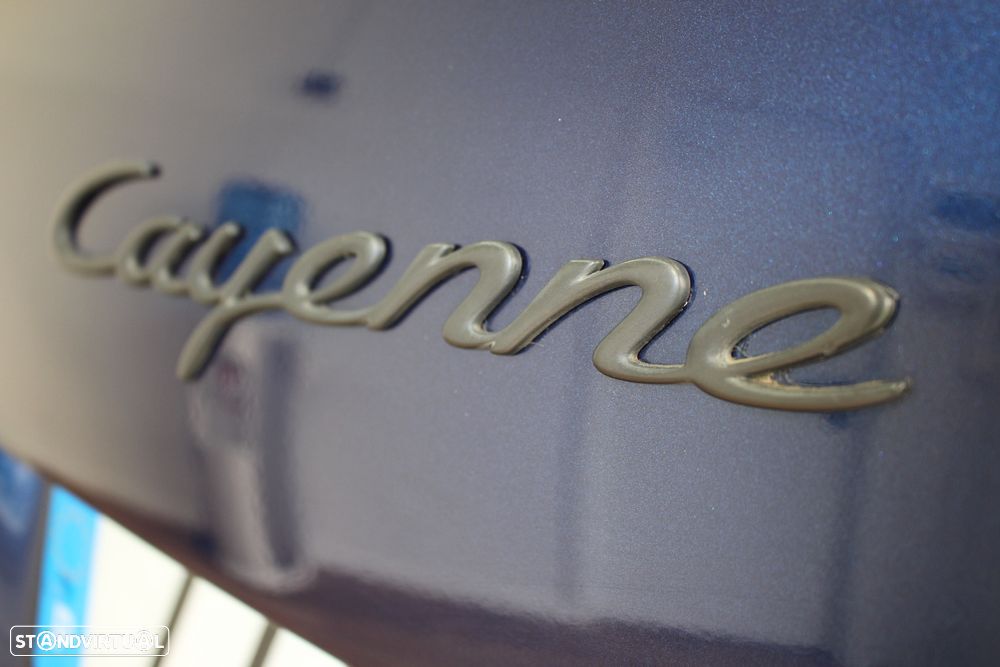 Porsche Cayenne Tiptronic - 16