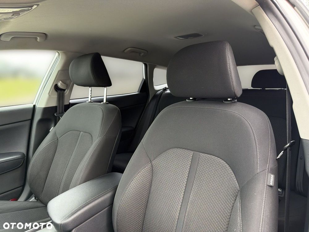 Kia Optima - 13