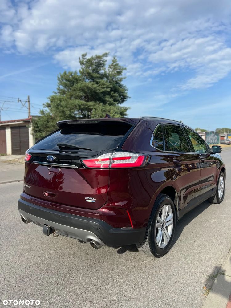 Ford Edge - 5