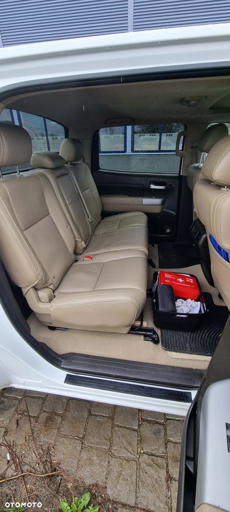 Toyota Tundra 5.7 4x4 Double Cab SR5 - 10