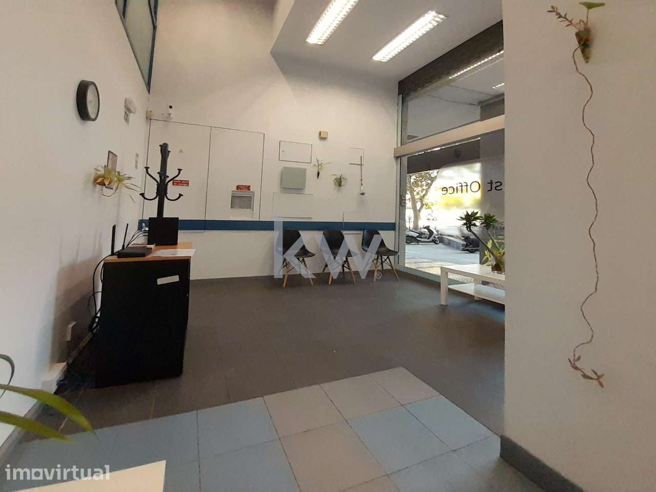 Loja Comercial para Venda na Rua Visconde de Santarém, 75, Lisboa - Grande imagem: 4/22