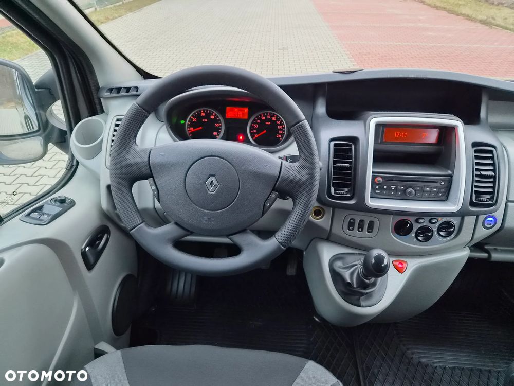 Renault Trafic - 31