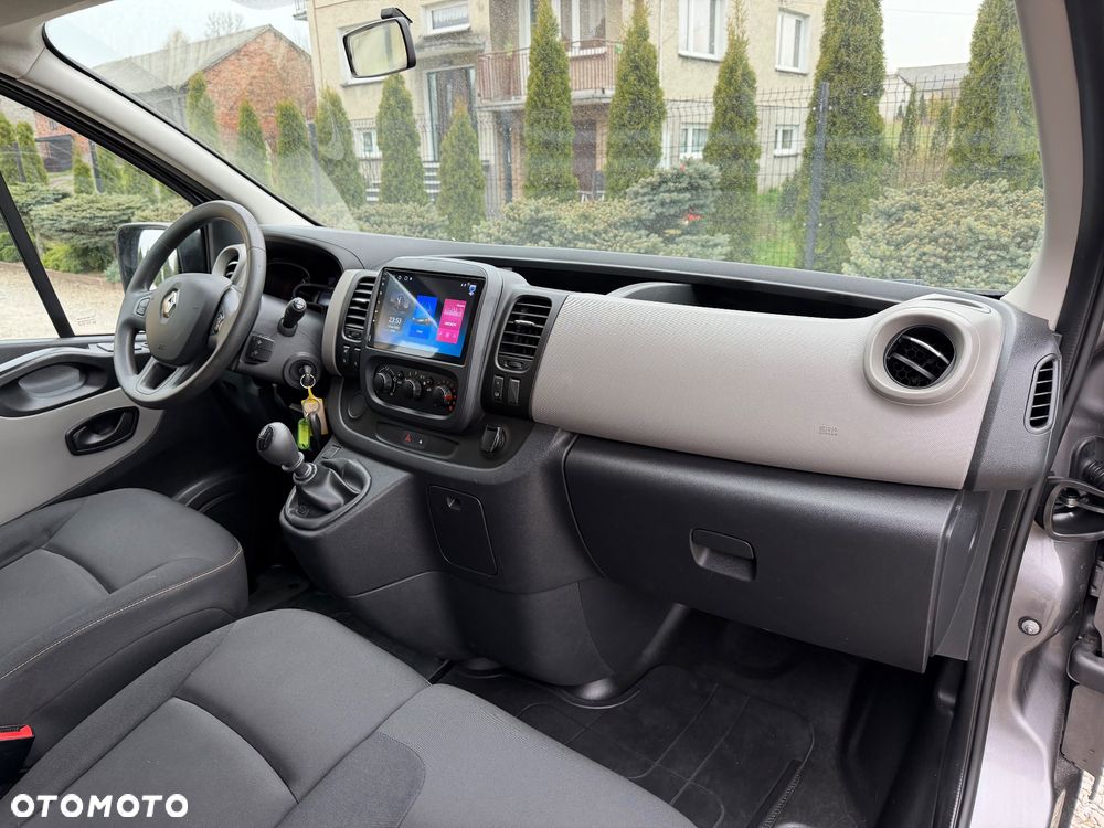 Renault Trafic Grand Passenger 2,9t Business - 30